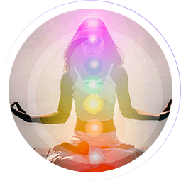 Curso de Reiki Funciona? Sim, o Curso de Reiki funciona. Você vai se tornar um profissional completo, com conhecimento de Reiki nível 1, 2, 3 e Mestrado. Vai dominar energias e vibrações, trabalhar com os chakras e proporcionar uma melhor qualidade de vida para você e outras pessoas. O curso é Completo com mais de 50 Video Aulas + 1 Apostila de Apoio + Acesso Imediato + 4 Certificados, 1 pra cada nível concluído. O Curso de Reiki Vale a Pena? Sim, o Curso de Reiki vale a pena. Reiki é uma técnica de harmonização e reparação energética, ela age no corpo como um todo, trabalhando á nível físico, mental, emocional e espiritual. É uma energia de alta frequência que permite desfazer os bloqueios energéticos que impedem a livre circulação de energia nos nossos corpos e auxilia no autoconhecimento e na busca da verdade interior.