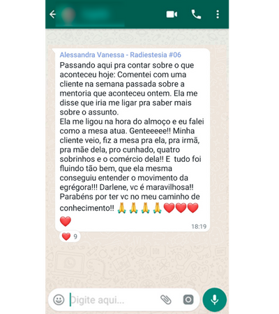 O Mentoria Mesa de Harmonização de Vidas Passadas Funciona? Sim, o Mentoria Mesa de Harmonização de Vidas Passadas funciona. O curso oferece uma abordagem holística para lidar com questões relacionadas a vidas passadas, para ajudar os participantes a resolver memórias traumáticas, acordos passados, conflitos familiares, medos, bloqueios e muito mais. Darlene Abrileri, a instrutora, busca auxiliar os alunos em seu desenvolvimento pessoal e espiritual por meio dessa oferta de terapia holística integrativa.