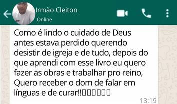 O Livro Qual o seu Chamado? Viva uma Vida de Intimidade Funciona? Sim, o Livro Qual o seu Chamado? Viva uma Vida de Intimidade funciona. Este Livro foi separado e feito  pensando em você que se sente que precisa de uma direção e deseja aprender de forma simples e objetiva alguma coisa para guiar seus passos. Que tem um desejo muito forte de servir a Deus, porém não sabe por onde começar, o que fazer, como orar, com quem falar. O Livro Qual o seu Chamado? Viva uma Vida de Intimidade Vale a Pena? Sim, o Livro Qual o seu Chamado? Viva uma Vida de Intimidade vale a pena. Conteúdo de simples e fácil de entender prático e detalhado. Não importa seu nível de fé. O Livro Qual o seu chamado foi escrito para que todos possam Descobrir da forma mais eficaz Qual a missão de Deus para cada um de Nós. Para quem o Livro Qual o seu Chamado? Viva uma Vida de Intimidade é Bom? Indivíduos que buscam descobrir seu propósito espiritual. Pessoas que desejam entender e desenvolver seus dons e habilidades dentro de um contexto religioso. Aqueles que se sentem perdidos ou incertos sobre como servir a Deus ou como iniciar seu caminho espiritual.