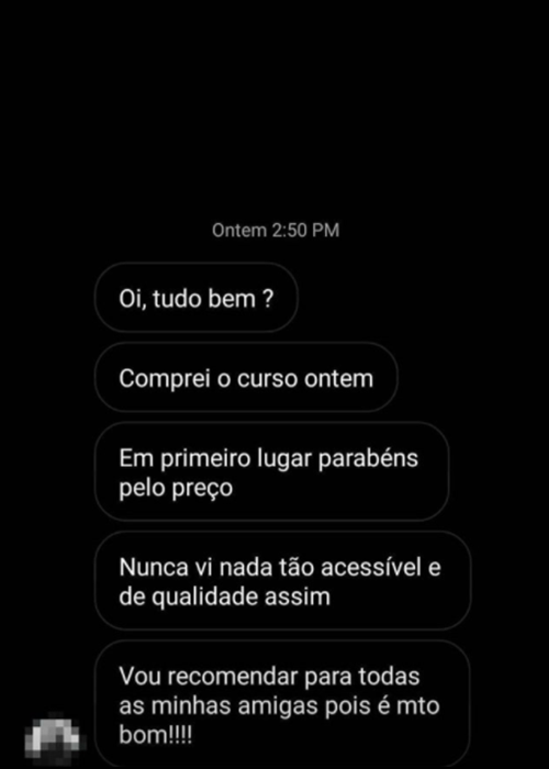 O Curso Online de Inglês Funciona? Sim, o Curso Online de Inglês funciona. O curso de Inglês oferecido pela Desenvolve Cursos é uma oportunidade abrangente e flexível para aprender e aprimorar habilidades no idioma inglês. A metodologia utilizada permite aos alunos começar do zero e progredir para níveis intermediário e avançado, mesmo sem experiência prévia no idioma. Estruturado em três níveis - básico, intermediário e avançado - o curso abrange desde cumprimentos simples até a capacidade de compreender e participar de conversas mais complexas. O Curso Online de Inglês Vale a Pena? Sim, o Curso Online de Inglês vale a pena. Os alunos têm acesso vitalício ao conteúdo do curso, podendo estudar no próprio ritmo e horário, 24 horas por dia, 7 dias por semana, em um ambiente interativo e dinâmico. Além disso, o curso oferece recursos complementares, como um Grupo Exclusivo de Conversação para praticar habilidades de conversação, aulas de pronúncia em áudio, conversação e conteúdo extra para fortalecer a base do idioma. Ao concluir o curso, os alunos recebem um certificado de 70 horas de conclusão digital, que pode ser utilizado para enriquecer currículos e aumentar oportunidades de emprego. O curso recebeu feedback positivo de alunos satisfeitos, destacando a qualidade do conteúdo e a abordagem didática. Há também uma garantia de satisfação de 7 dias, permitindo que os alunos experimentem o curso sem riscos. Em resumo, o Curso de Inglês da Desenvolve Cursos oferece uma maneira acessível, abrangente e eficaz de aprender e aprimorar habilidades no idioma inglês, com benefícios tangíveis para a carreira.