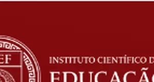 A Especialização em Família Funciona? Sim, a Especialização em Família funciona. No cenário atual, onde as estruturas e dinâmicas familiares estão em constante evolução, o domínio das práticas e teorias relacionadas ao contexto familiar se torna essencial para profissionais que buscam oferecer suporte e orientação eficaz. É com essa perspectiva que a Especialização se destaca como uma oportunidade única e enriquecedora para aqueles comprometidos em aprimorar suas habilidades na compreensão e interação com as dinâmicas familiares contemporâneas. A Especialização em Família é oficialmente reconhecida pelo Ministério da Educação (MEC), conferindo ao curso uma credibilidade e padrão de excelência que garantem a qualidade do ensino oferecido. Com um currículo cuidadosamente estruturado, o curso combina teoria e prática de maneira meticulosa, proporcionando uma formação abrangente e profundamente imersiva. A Especialização em Família Vale a Pena? Sim, a Especialização em Família vale a pena. O curso inicia com uma análise histórica das diversas configurações familiares ao longo do tempo, oferecendo uma base sólida para compreender como as estruturas e funções familiares evoluíram. Essa perspectiva histórica é essencial para contextualizar os desafios e as mudanças que as famílias enfrentam na contemporaneidade. Seguindo essa base histórica, os participantes exploram as mais recentes tendências e desafios que afetam as famílias modernas. Isso inclui uma abordagem detalhada sobre questões como a diversidade familiar, mudanças nos papéis e responsabilidades, e as influências da tecnologia e da globalização nas relações familiares. Um dos pontos fortes da Especialização em Família é a ênfase no desenvolvimento de habilidades práticas. O curso oferece uma imersão em estratégias avançadas de comunicação e resolução de conflitos, capacitando os participantes a manejar situações complexas e delicadas com competência. A formação inclui técnicas para cultivar relações familiares saudáveis e resilientes, promovendo a construção de ambientes familiares mais harmoniosos e solidários. Se você é um profissional dedicado a entender e melhorar as dinâmicas familiares, a Especialização em Família oferece um caminho estruturado e de alta qualidade para expandir suas habilidades e conhecimentos. Com a combinação única de teoria e prática, e o respaldo oficial do MEC, este curso é uma excelente oportunidade para se preparar para os desafios e oportunidades que surgem nas interações familiares contemporâneas. Investir nessa especialização é um passo significativo para se tornar um especialista em promover e manter o bem-estar familiar em um mundo em constante mudança. Para quem a Especialização em Família é Bom? 1. Psicólogos e Psicanalistas: Profissionais da saúde mental que trabalham com terapia familiar ou precisam entender melhor as dinâmicas familiares para oferecer um tratamento mais eficaz e personalizado. 2. Assistentes Sociais: Aqueles que lidam com questões de assistência e suporte familiar, ajudando famílias a superar desafios e a acessar recursos. 3. Educadores e Pedagogos: Professores e profissionais da educação que desejam compreender melhor o contexto familiar dos alunos para criar estratégias de ensino mais eficazes e apoio adequado. 4. Conselheiros e Mediadores de Conflitos: Profissionais envolvidos na mediação e resolução de disputas familiares, que podem se beneficiar de estratégias avançadas de comunicação e resolução de conflitos. 5. Terapeutas Ocupacionais e Fisioterapeutas: Especialistas que trabalham com famílias para melhorar a qualidade de vida e a funcionalidade, e que precisam de uma compreensão mais profunda das dinâmicas familiares que podem impactar o tratamento. 6. Profissionais de Recursos Humanos: Aqueles que gerenciam políticas de bem-estar e suporte aos funcionários, e que podem aplicar o conhecimento sobre dinâmicas familiares para melhorar o ambiente de trabalho e o equilíbrio entre vida profissional e pessoal. 7. Advogados Especializados em Direito de Família: Profissionais que lidam com questões legais relacionadas à família e que necessitam compreender as complexidades emocionais e sociais envolvidas. 8. Profissionais de Saúde Pública: Aqueles que trabalham em programas e políticas voltadas para a saúde e o bem-estar das famílias e que precisam entender as necessidades e desafios das dinâmicas familiares. 9. Líderes Comunitários e Organizações Não Governamentais (ONGs): Pessoas envolvidas em programas de apoio e desenvolvimento comunitário que visam promover o bem-estar familiar e social.